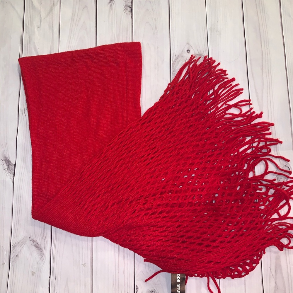 ♡ NEW Red Knit Scarf ♡